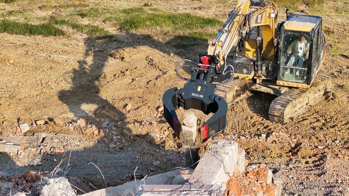 Pr&auml;zision bei der Zerst&ouml;rung: Die technische Logik hinter den 360&deg;-Abbruchgreifern von RAY Attachments